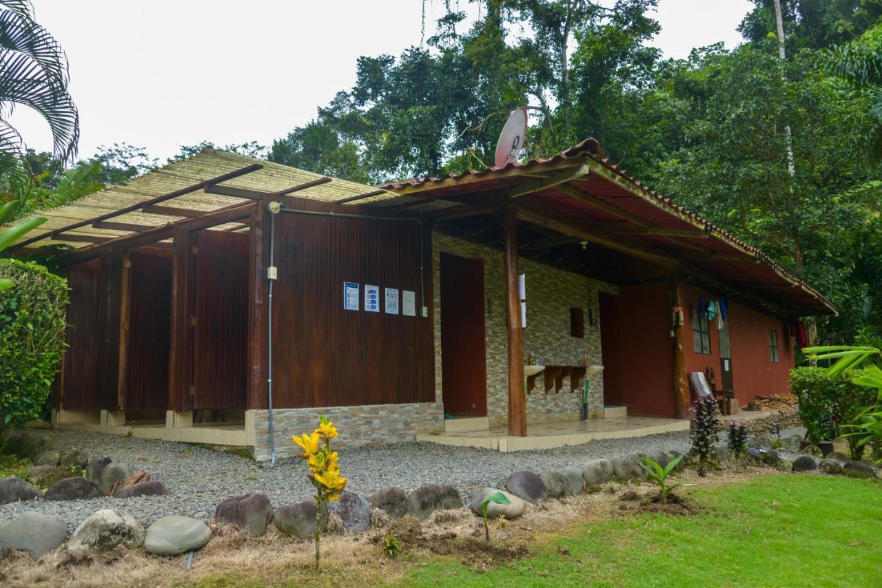 Pacuare River Lodge Bajo Tigre Buitenkant foto
