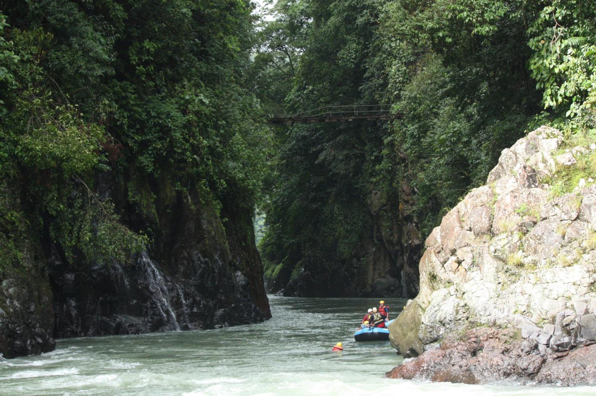 Pacuare River Lodge Bajo Tigre Buitenkant foto